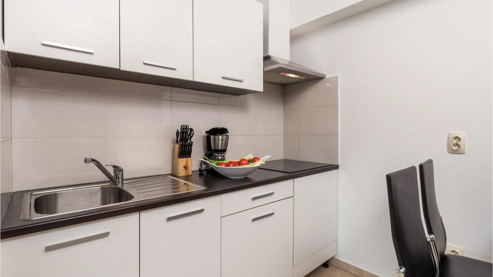 Stunning Apartment In Vrh Vrh  Croatia