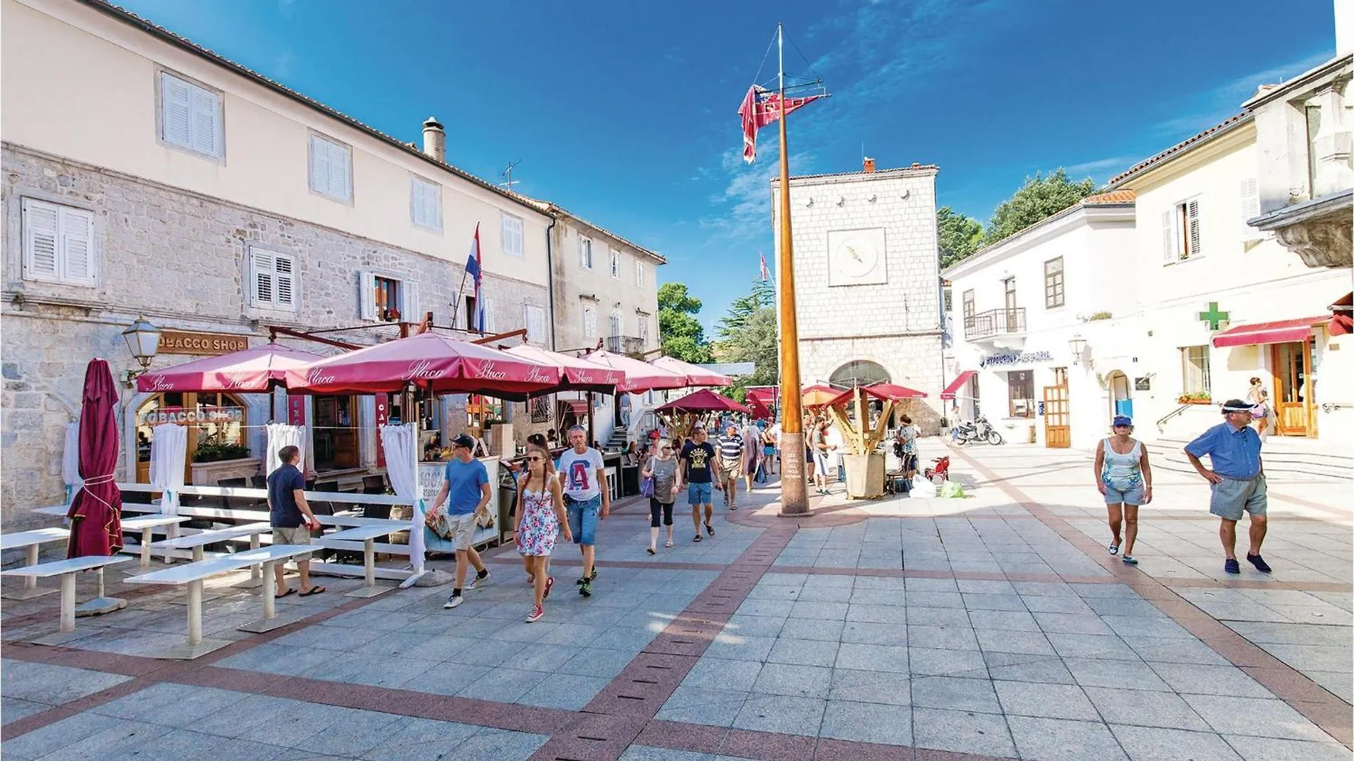 Stunning Apartment In Vrh Vrh  Croatia
