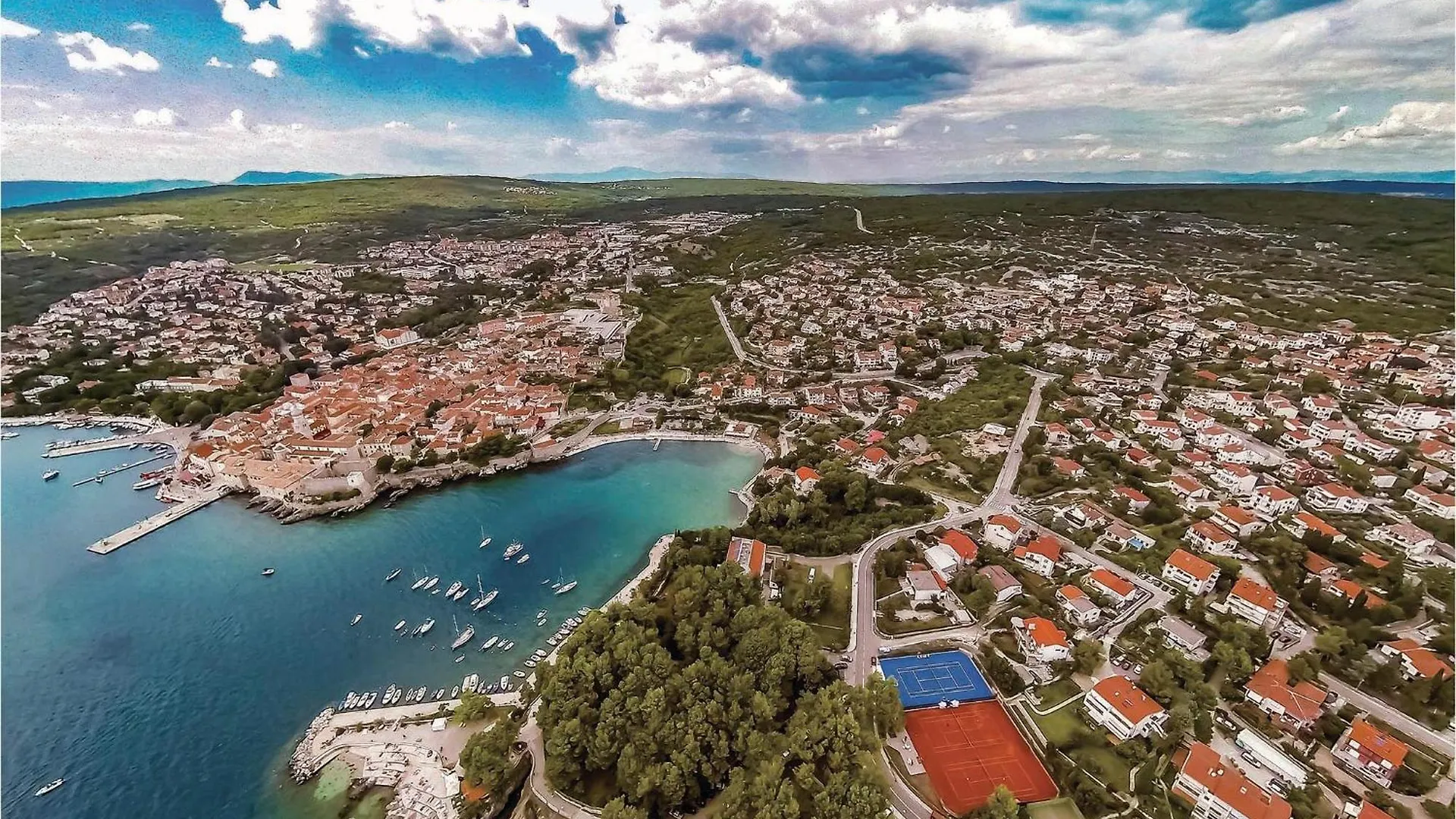 Stunning Apartment In Vrh Vrh